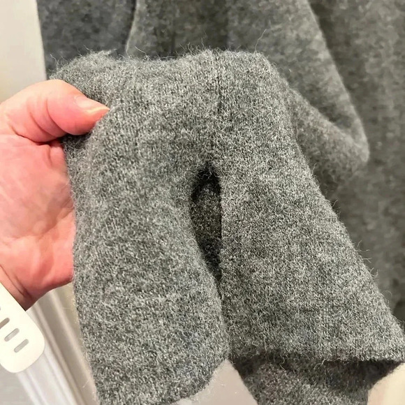 Byron Bay Gray Open Hooded Cardigan size M/L - Picture 6 of 12